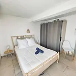 Solera 3 Etoiles, Jardin, 30m Апартаменты Вальрас-Пляж