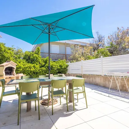 Solera 3 Etoiles, Jardin, 30m Daire *