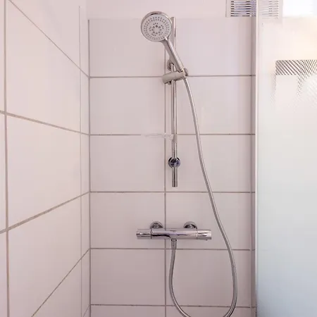 Solera 3 Etoiles, Jardin, 30m *